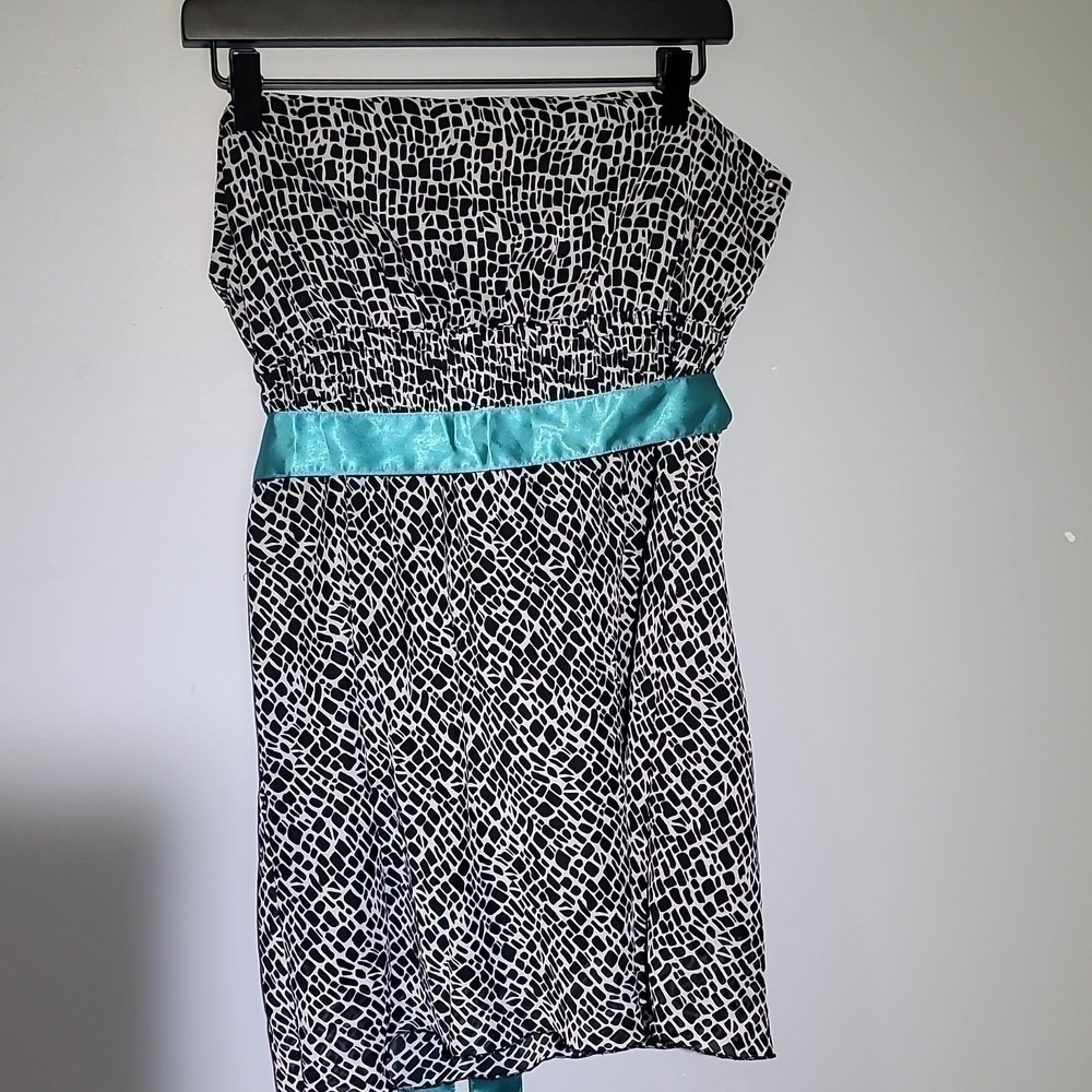 Guess Jeans Y2K Animal Print Strapless  Bandeau Tube Top
